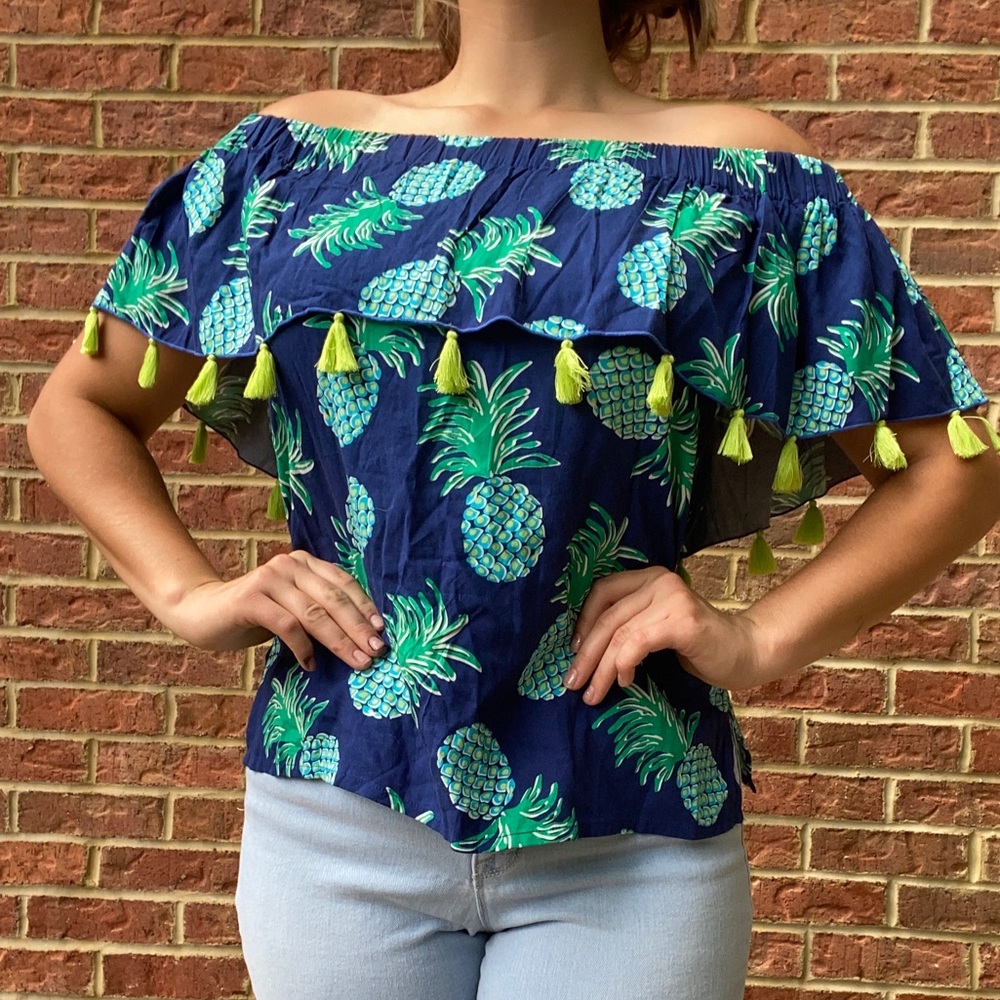 Tropical tassel top 🍍🌀